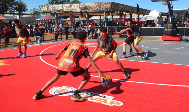 Segunda etapa da Copa CIVAP de Basquete 3x3 reúne atletas regionais durante o 8º Rotary Day, em Assis