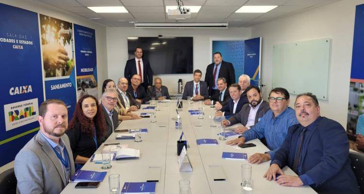 Prefeitos do CIVAP se mobilizam em Brasília para pleitear alternativas em prol de municípios do Vale do Paranapanema e Oeste-Paulista Prefeitos do CIVAP se mobilizam em Brasília para pleitear alternativas em prol de municípios do Vale do Paranapanema e Oeste-Paulista