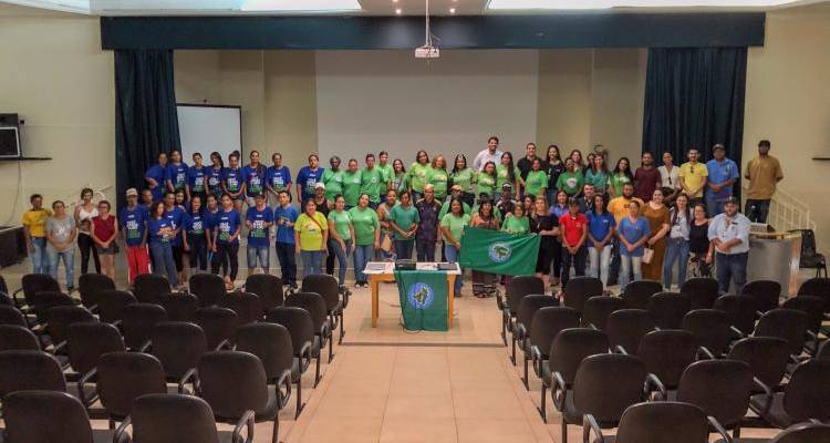 CIVAP realiza encontro de apoio com Cooperativas e Associações de Reciclagem CIVAP realiza encontro de apoio com Cooperativas e Associações de Reciclagem