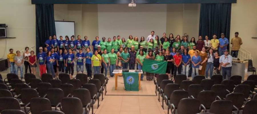 CIVAP realiza encontro de apoio com Cooperativas e Associações de Reciclagem CIVAP realiza encontro de apoio com Cooperativas e Associações de Reciclagem