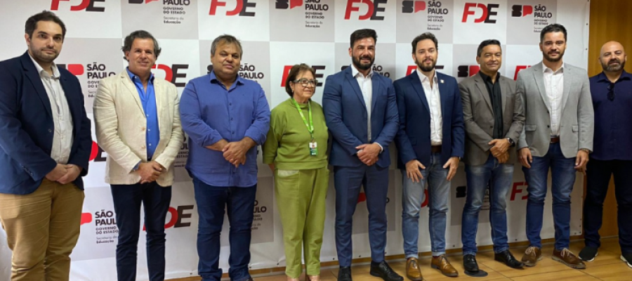 Consórcios de SP se unem para fortalecer a Educação: CIVAP em reunião estratégica com a FDE Consórcios de SP se unem para fortalecer a Educação: CIVAP em reunião estratégica com a FDE