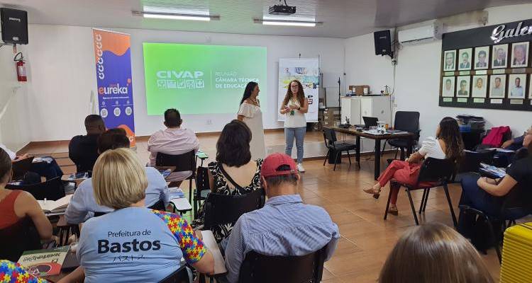 Encontro da Câmara Técnica de Educação aborda temas importantes para o desenvolvimento da educação em tempo integral Encontro da Câmara Técnica de Educação aborda temas importantes para o desenvolvimento da educação em tempo integral