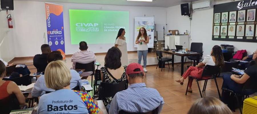 Encontro da Câmara Técnica de Educação aborda temas importantes para o desenvolvimento da educação em tempo integral Encontro da Câmara Técnica de Educação aborda temas importantes para o desenvolvimento da educação em tempo integral