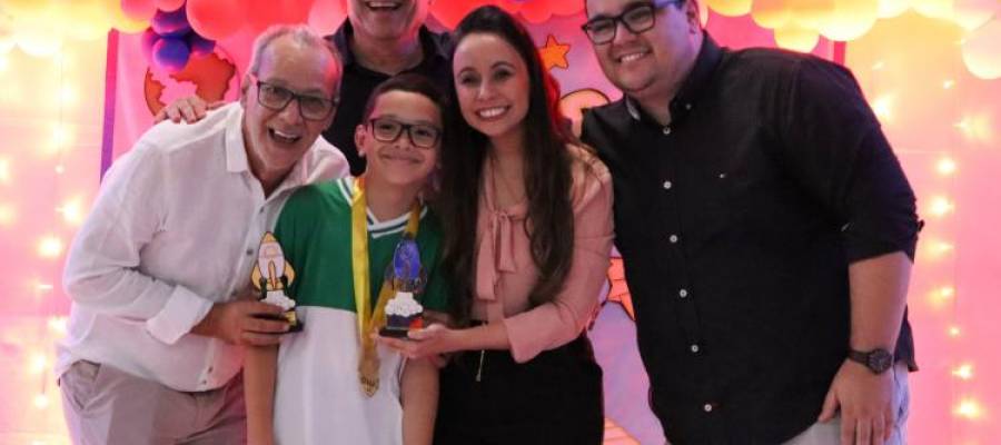 Olimpíada CIVAP de Língua Portuguesa e Matemática premia talentos da região Olimpíada CIVAP de Língua Portuguesa e Matemática premia talentos da região