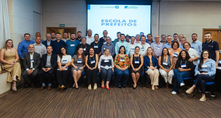 CIVAP participa da XII Escola de Prefeitos e reforça a importância dos Consórcios Intermunicipais CIVAP participa da XII Escola de Prefeitos e reforça a importância dos Consórcios Intermunicipais