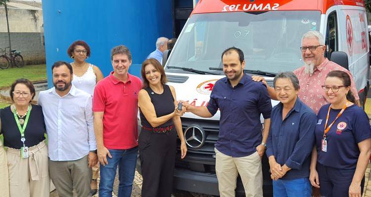 SAMU 192 - Regional Assis recebe nova ambulância para atendimento na região SAMU 192 - Regional Assis recebe nova ambulância para atendimento na região