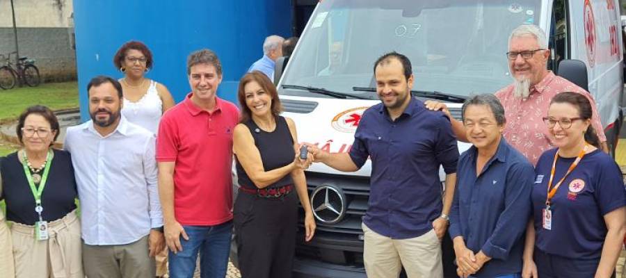 SAMU 192 - Regional Assis recebe nova ambulância para atendimento na região SAMU 192 - Regional Assis recebe nova ambulância para atendimento na região