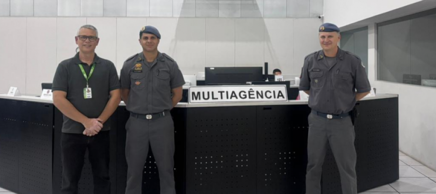 CIVAP realiza visita ao Centro de Emergência Multiagencias no Comando de Policiamento do Interior (CPI-8) CIVAP realiza visita ao Centro de Emergência Multiagencias no Comando de Policiamento do Interior (CPI-8)