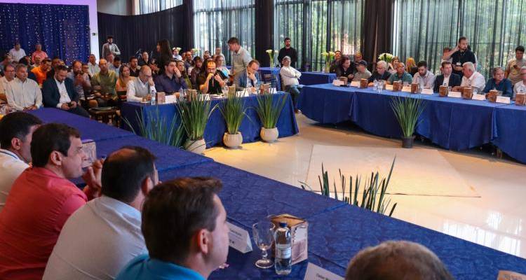 CIVAP realiza Assembleia de Prefeitos em Agudos/SP com presença de autoridades estaduais e federais CIVAP realiza Assembleia de Prefeitos em Agudos/SP com presença de autoridades estaduais e federais