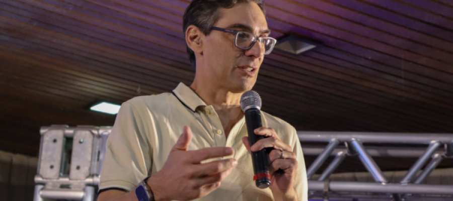 CIVAP Summit Palmital destaca inovação e superação em evento com participação do campeão olímpico Giba CIVAP Summit Palmital destaca inovação e superação em evento com participação do campeão olímpico Giba