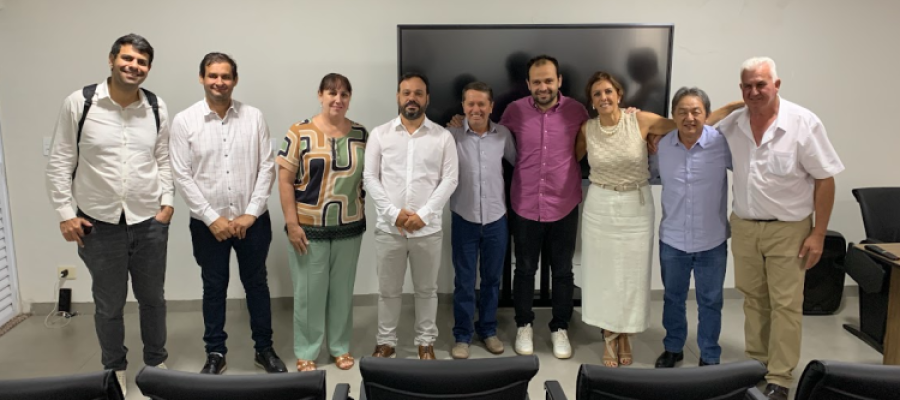 CIVAP Saúde reúne prefeitos para discutir operacionalização de nova UTI Móvel do SAMU Regional Assis CIVAP Saúde reúne prefeitos para discutir operacionalização de nova UTI Móvel do SAMU Regional Assis