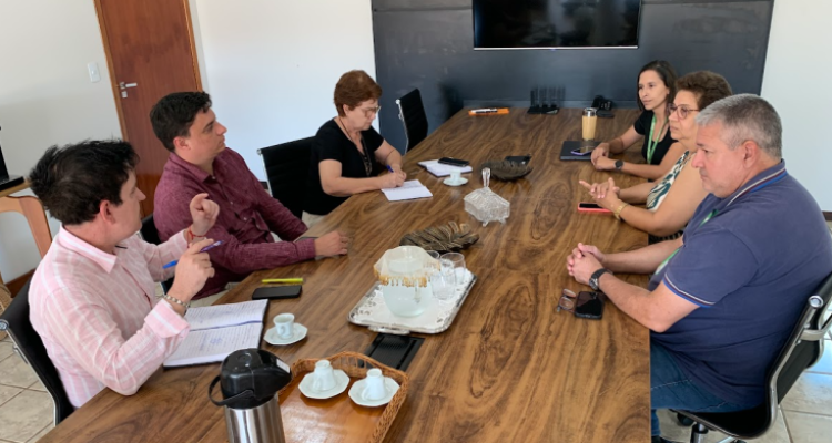 Equipe do CIOP visita o CIVAP para conhecer projetos e iniciativas do consórcio Equipe do CIOP visita o CIVAP para conhecer projetos e iniciativas do consórcio