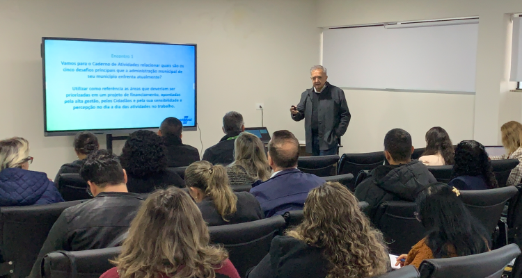 CIVAP e SEBRAE promovem treinamento sobre elaboração de projetos para captação de recursos para municípios CIVAP e SEBRAE promovem treinamento sobre elaboração de projetos para captação de recursos para municípios