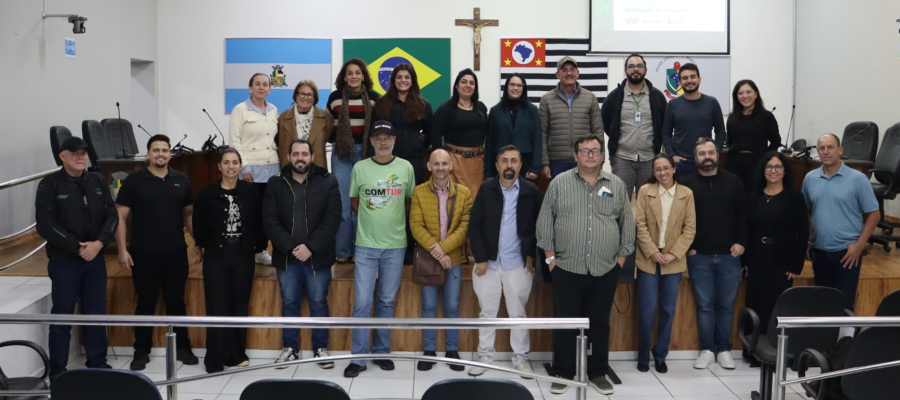 Encontro Técnico de Cultura e Turismo do CIVAP reúne gestores municipais em Piratininga Encontro Técnico de Cultura e Turismo do CIVAP reúne gestores municipais em Piratininga