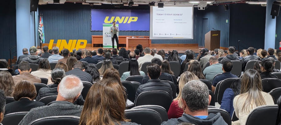 CIVAP capacita profissionais dos municípios consorciados em Gestão e Fiscalização de Contratos CIVAP capacita profissionais dos municípios consorciados em Gestão e Fiscalização de Contratos