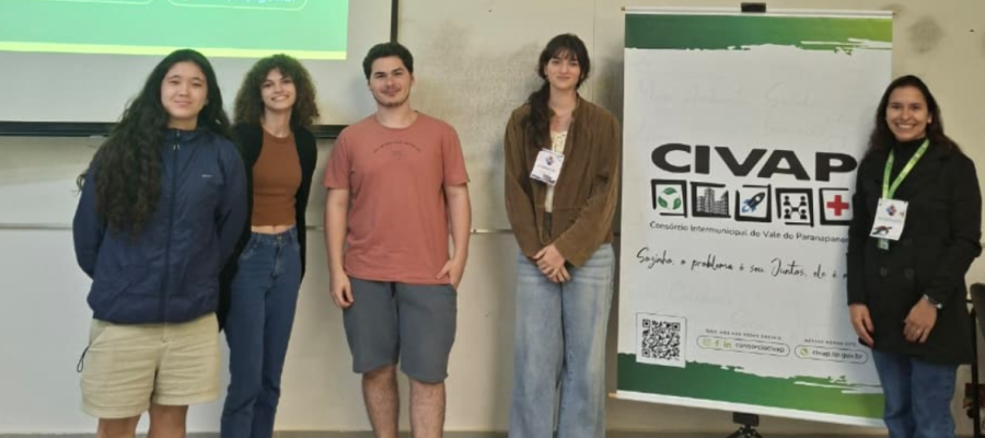 Campanha Eu Separo Eu Reciclo, do CIVAP, leva educação ambiental à III Semana da Biologia da UNESP Assis Campanha Eu Separo Eu Reciclo, do CIVAP, leva educação ambiental à III Semana da Biologia da UNESP Assis