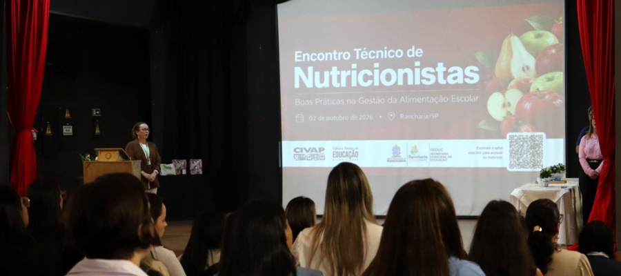 Encontro do CIVAP reúne municípios para compartilhar boas práticas na alimentação escolar Encontro do CIVAP reúne municípios para compartilhar boas práticas na alimentação escolar
